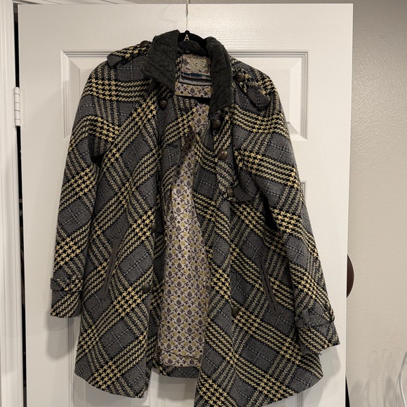 Free People Coat - Picture 2 of 9